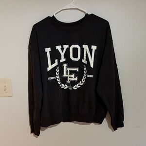 H&M Black Lyon Sweatshirt